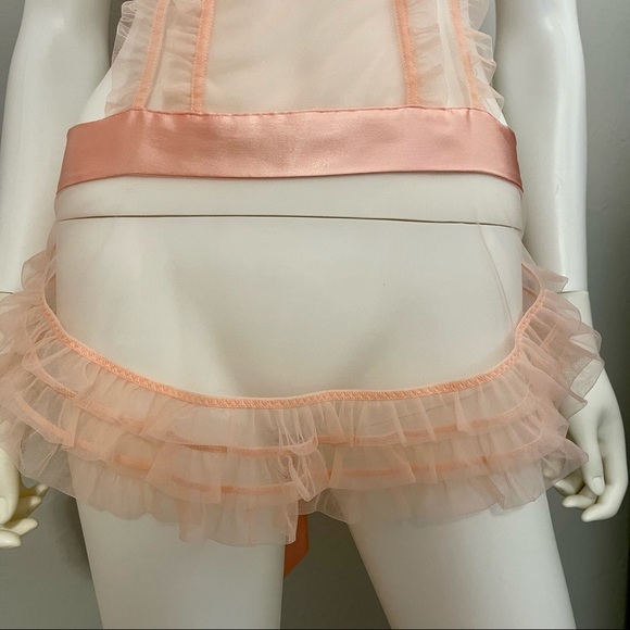 34D Vs Victoria’s Secret Ruffled Floral rhinestones Apron lace satin peach/pink - Picture 11 of 14